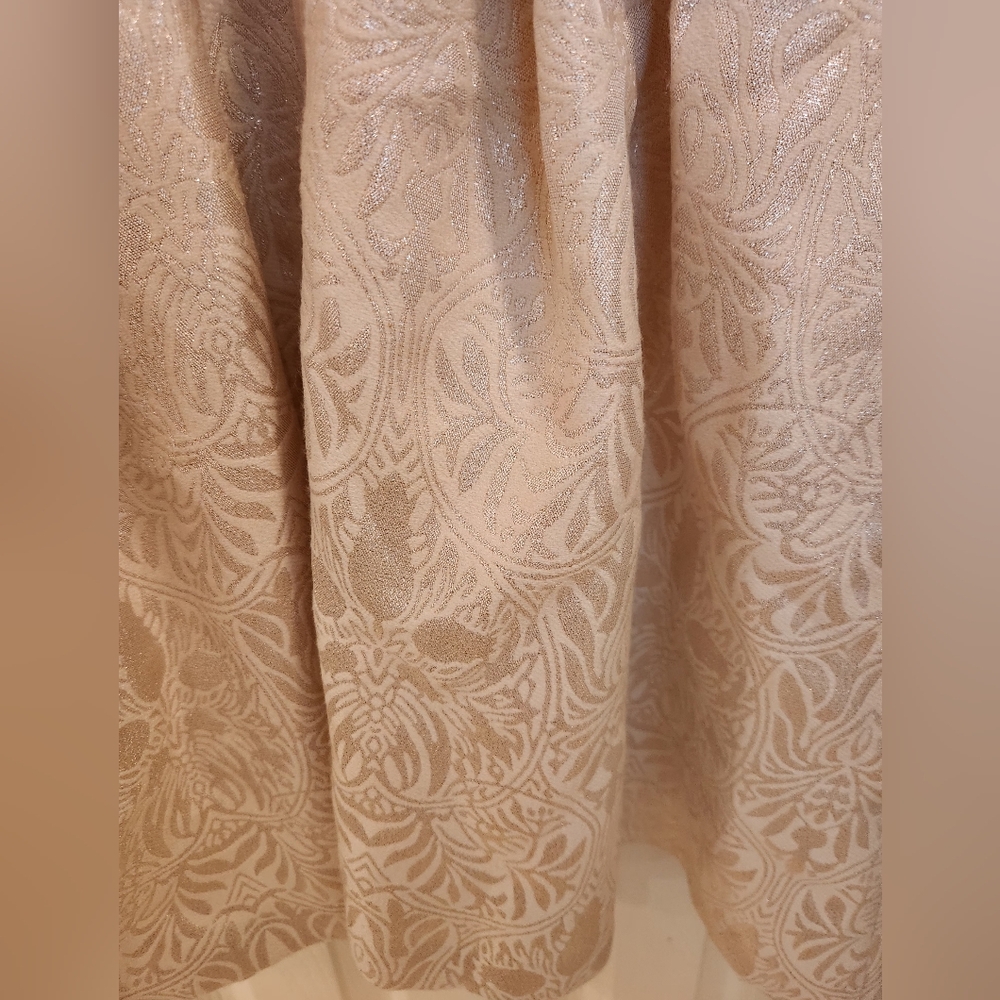 Gianni Bini -- White Brocade Cocktail Dress - Picture 6 of 12